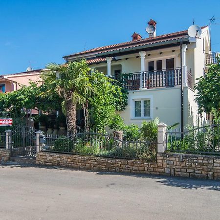 Apartmani Marina Poreč Dış mekan fotoğraf