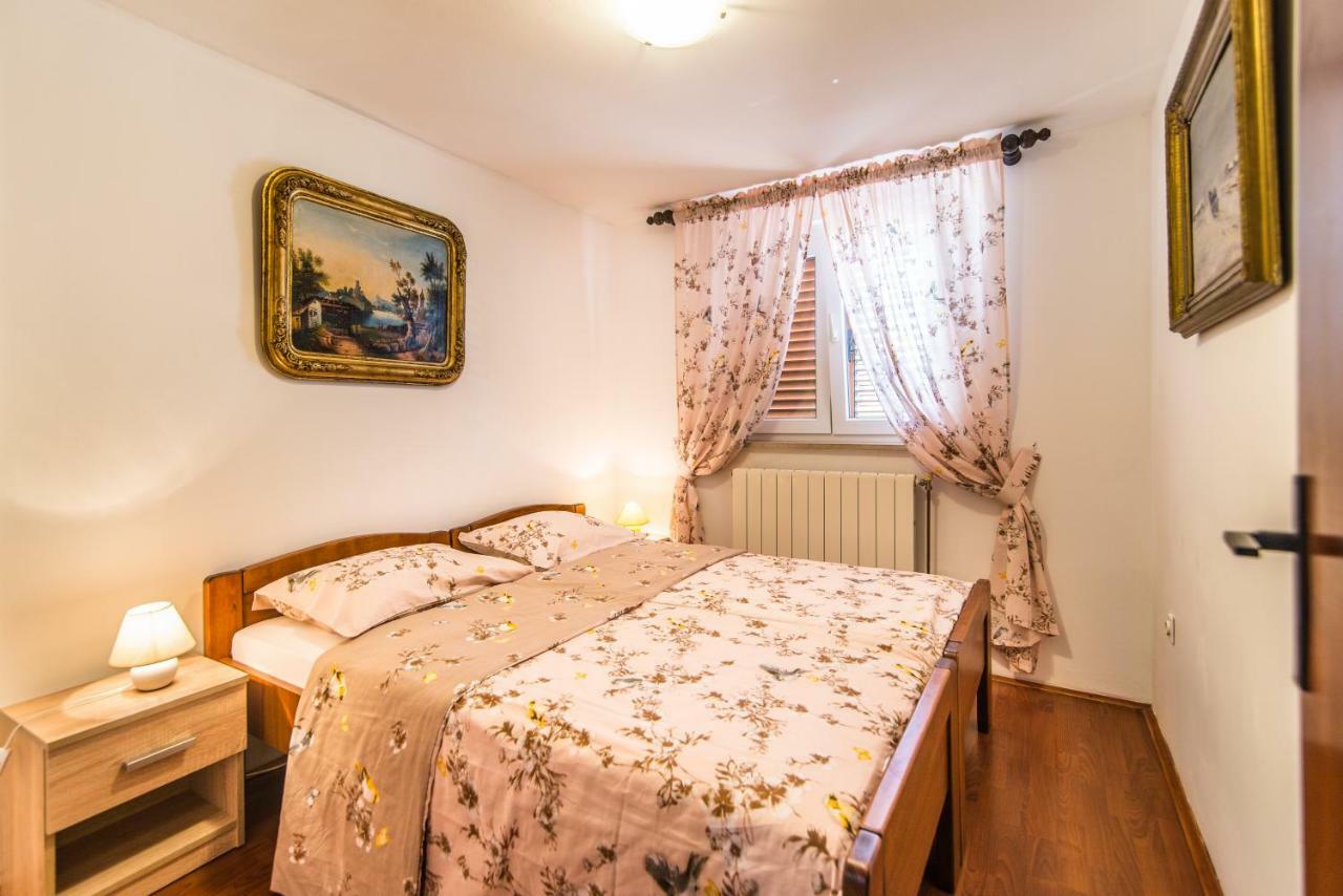 Apartmani Marina Poreč Dış mekan fotoğraf