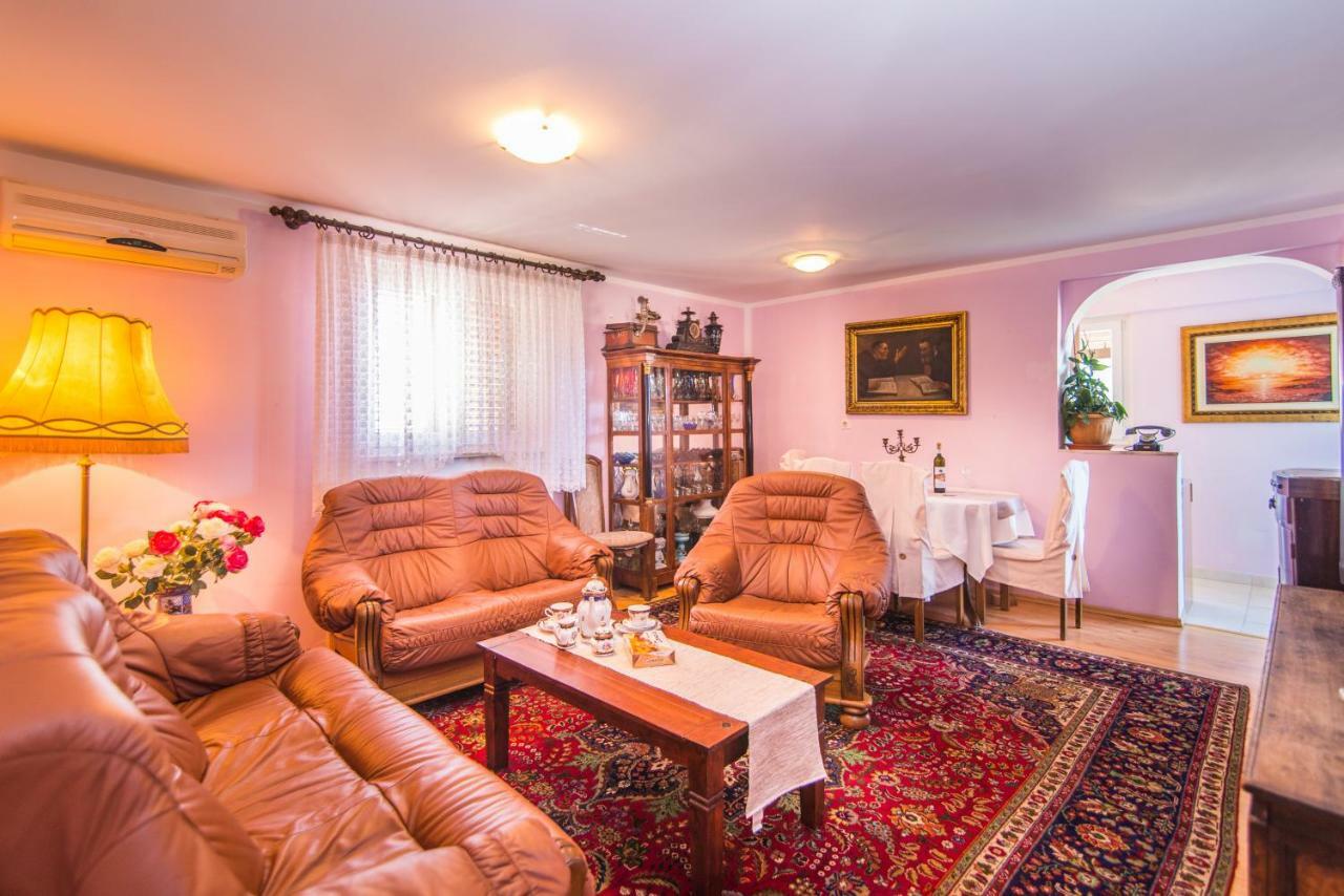Apartmani Marina Poreč Dış mekan fotoğraf