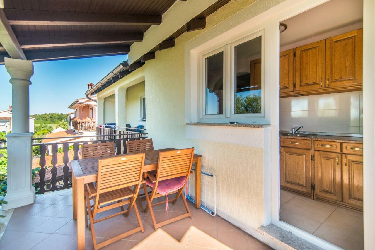 Apartmani Marina Poreč Dış mekan fotoğraf